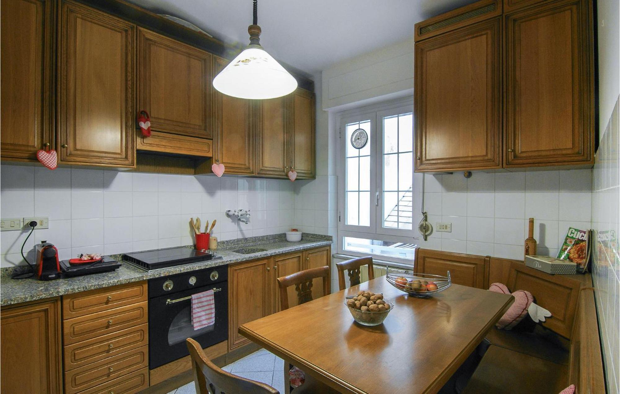 Nice Apartment In Moneglia With Kitchen Luaran gambar